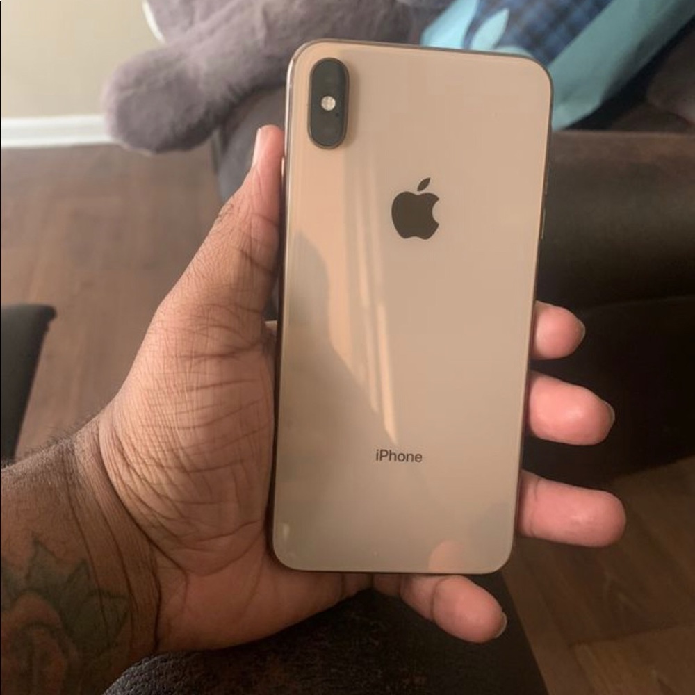 Cell phone iPhone X